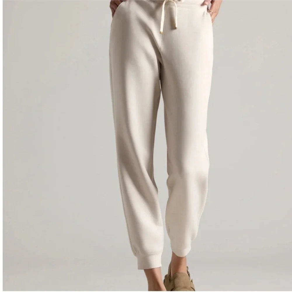 Rhone DreamGlow Jogger Pants Taupe Size S Athletic Lounge Atheisure - Picture 3 of 11
